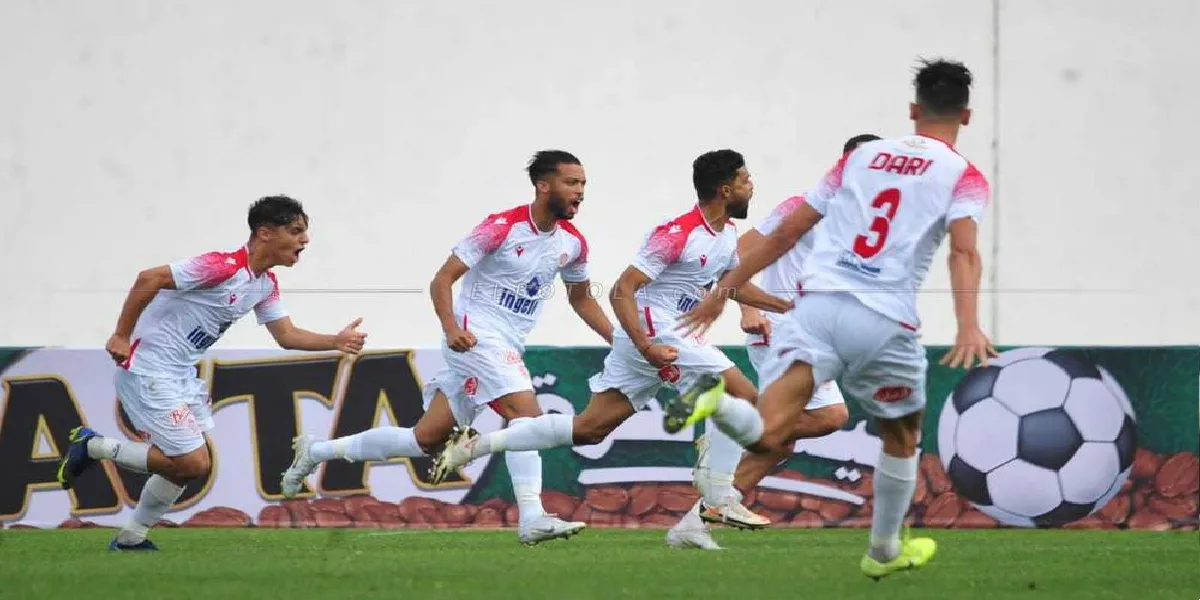 بعد فشل عودته للوداد: هداف الفريق الأحمر سابقا ينتقل للدوري الصيني